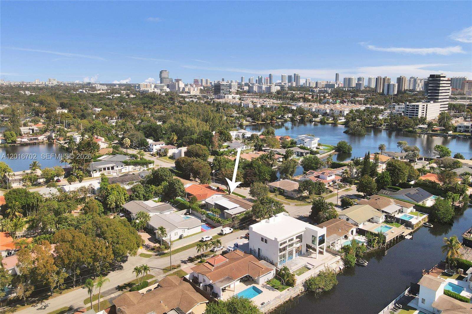 19694 24th Ave, Miami, FL 33180 - For Sale photo 60