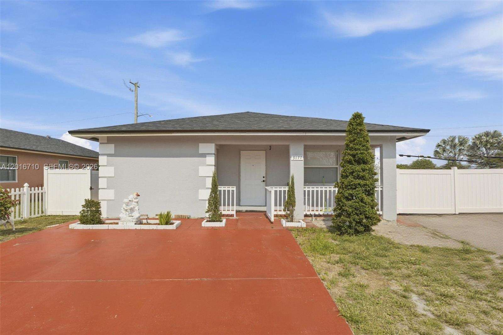 3177 75th Way, Hollywood, FL 33024 - For Sale photo 1