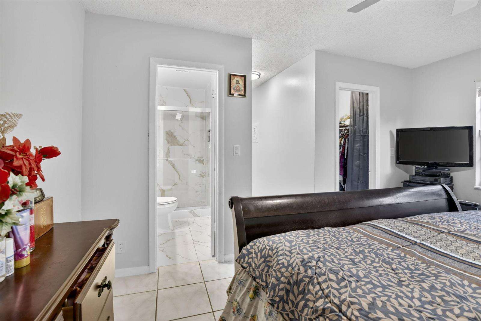 1411 89th, Pembroke Pines, FL 33024 - For Sale photo 18