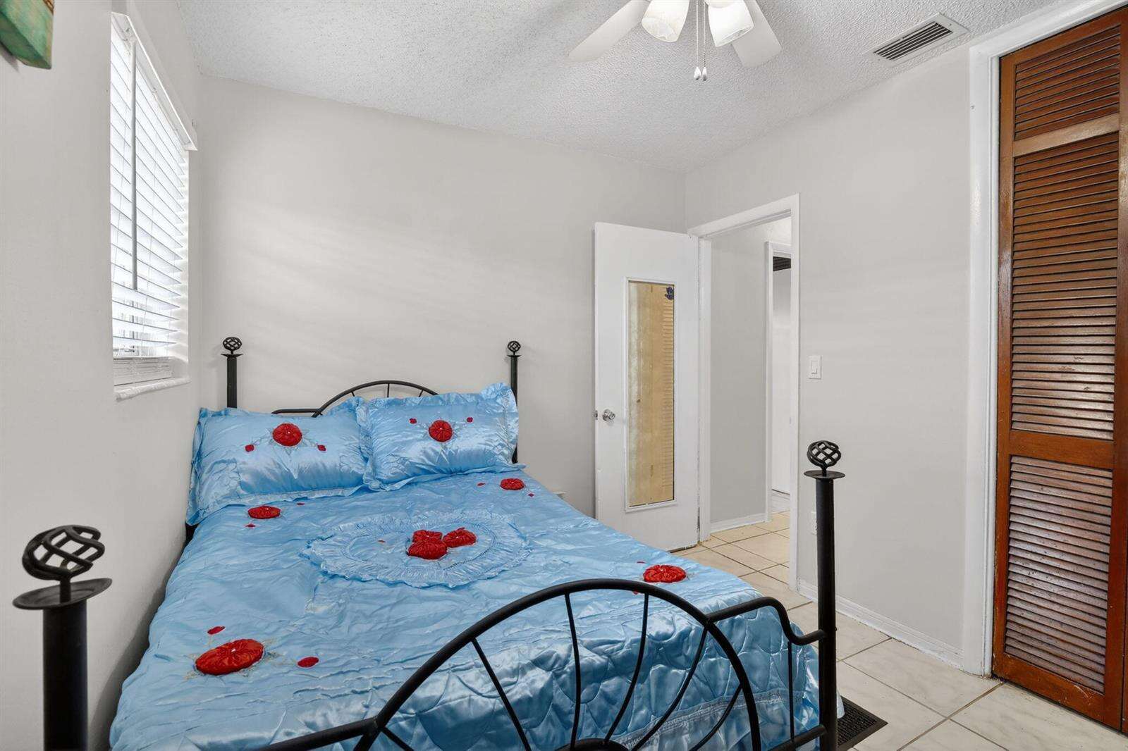 1411 89th, Pembroke Pines, FL 33024 - For Sale photo 24