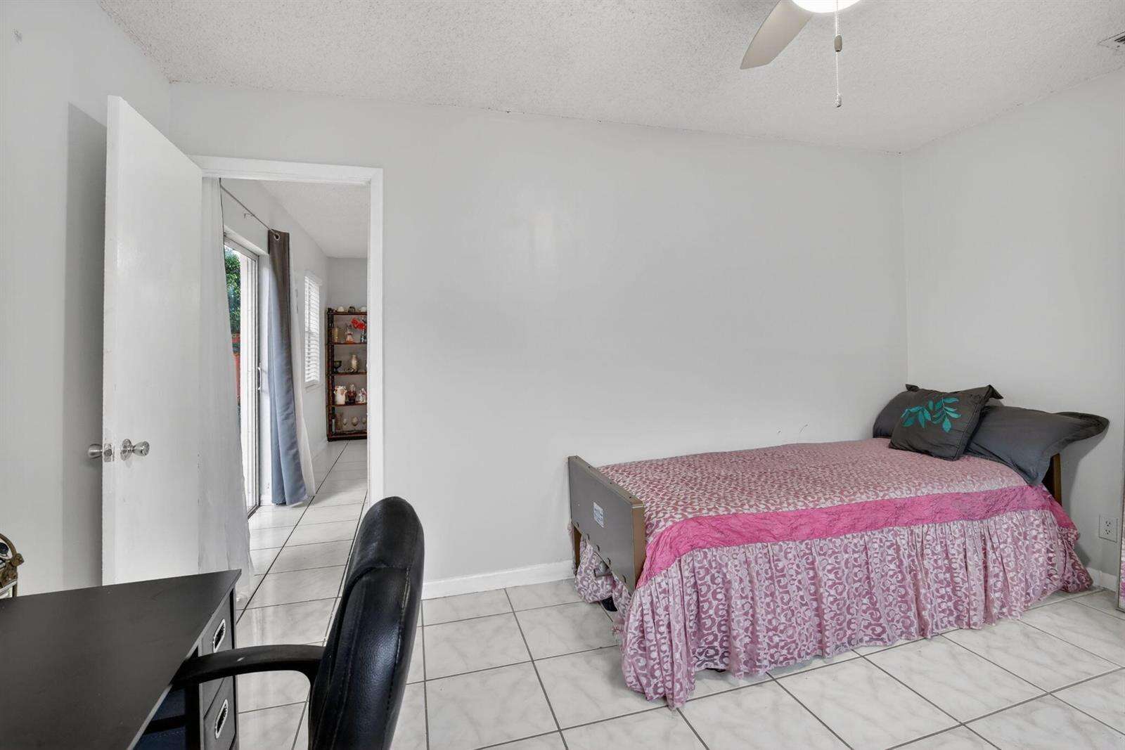 1411 89th, Pembroke Pines, FL 33024 - For Sale photo 27