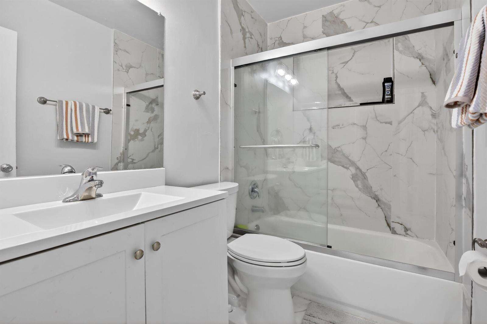 1411 89th, Pembroke Pines, FL 33024 - For Sale photo 28
