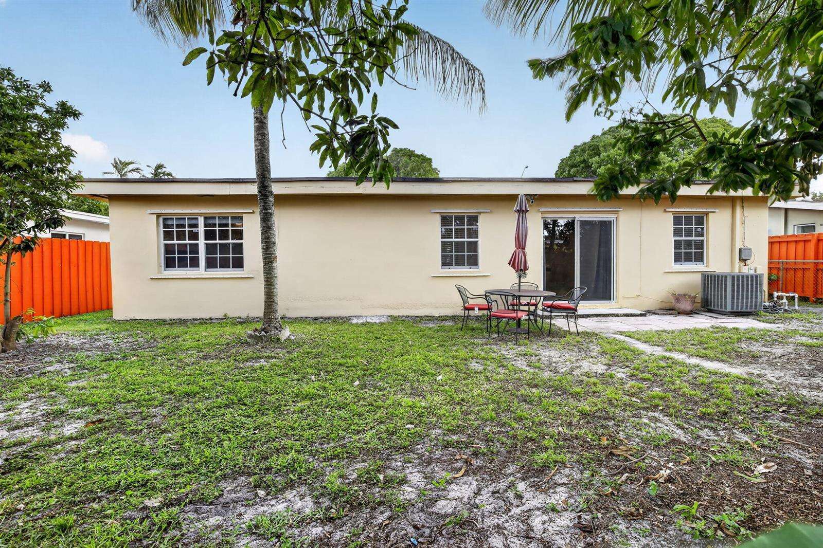 1411 89th, Pembroke Pines, FL 33024 - For Sale photo 35