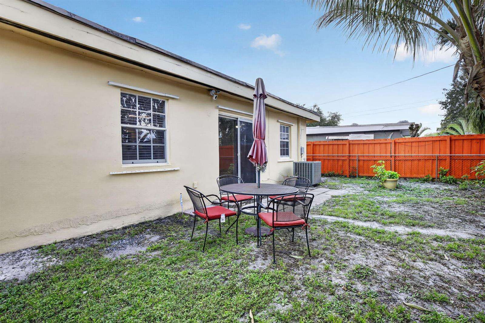 1411 89th, Pembroke Pines, FL 33024 - For Sale photo 41