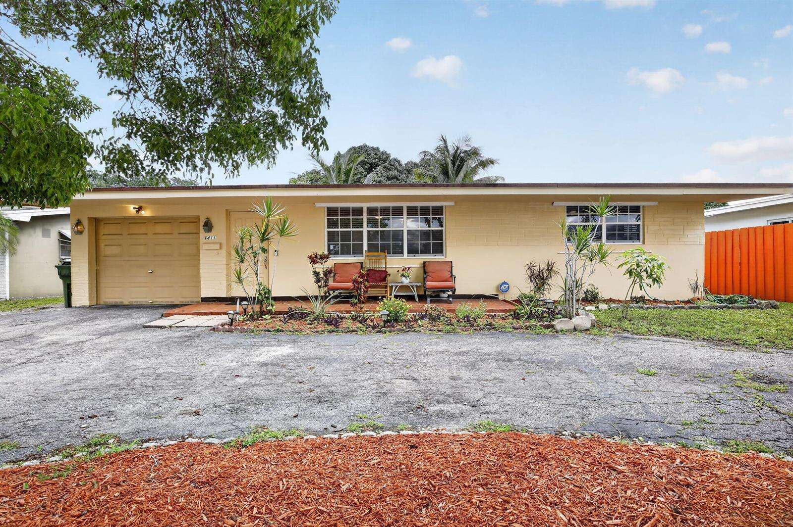 1411 89th, Pembroke Pines, FL 33024 - For Sale photo 53