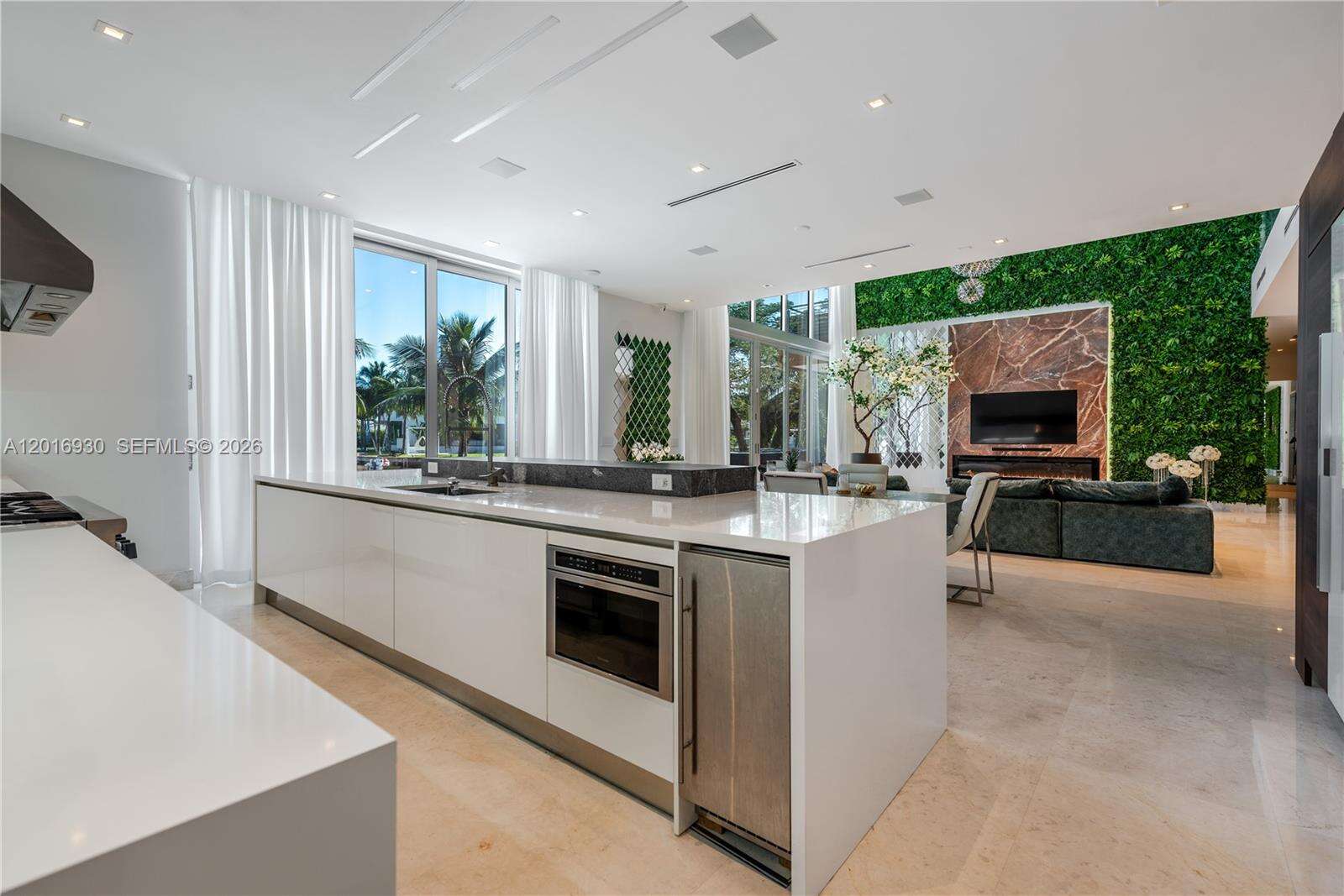 400 Tamarind Dr, Hallandale Beach, FL 33009 | Picture 21