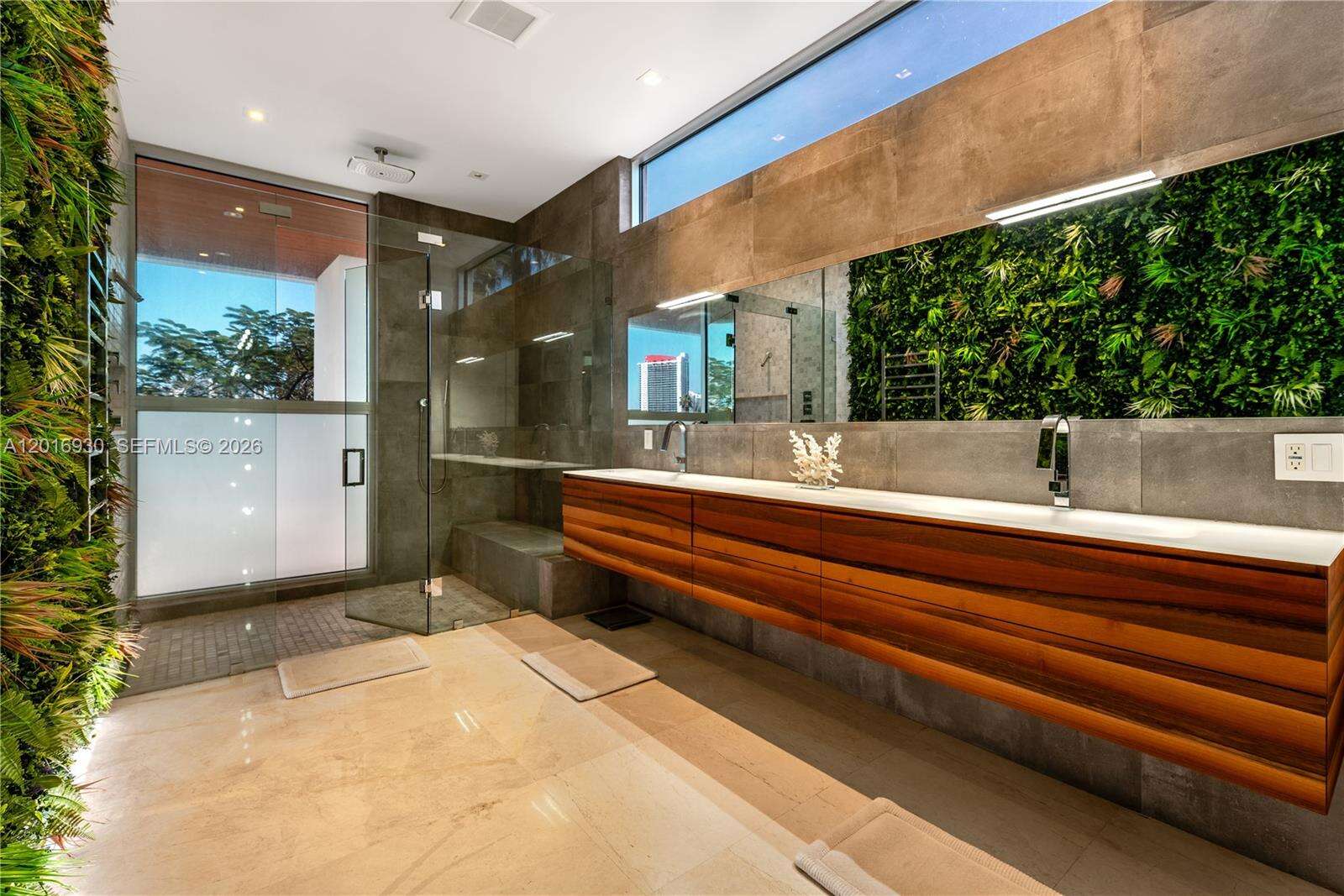 400 Tamarind Dr, Hallandale Beach, FL 33009 | Picture 31