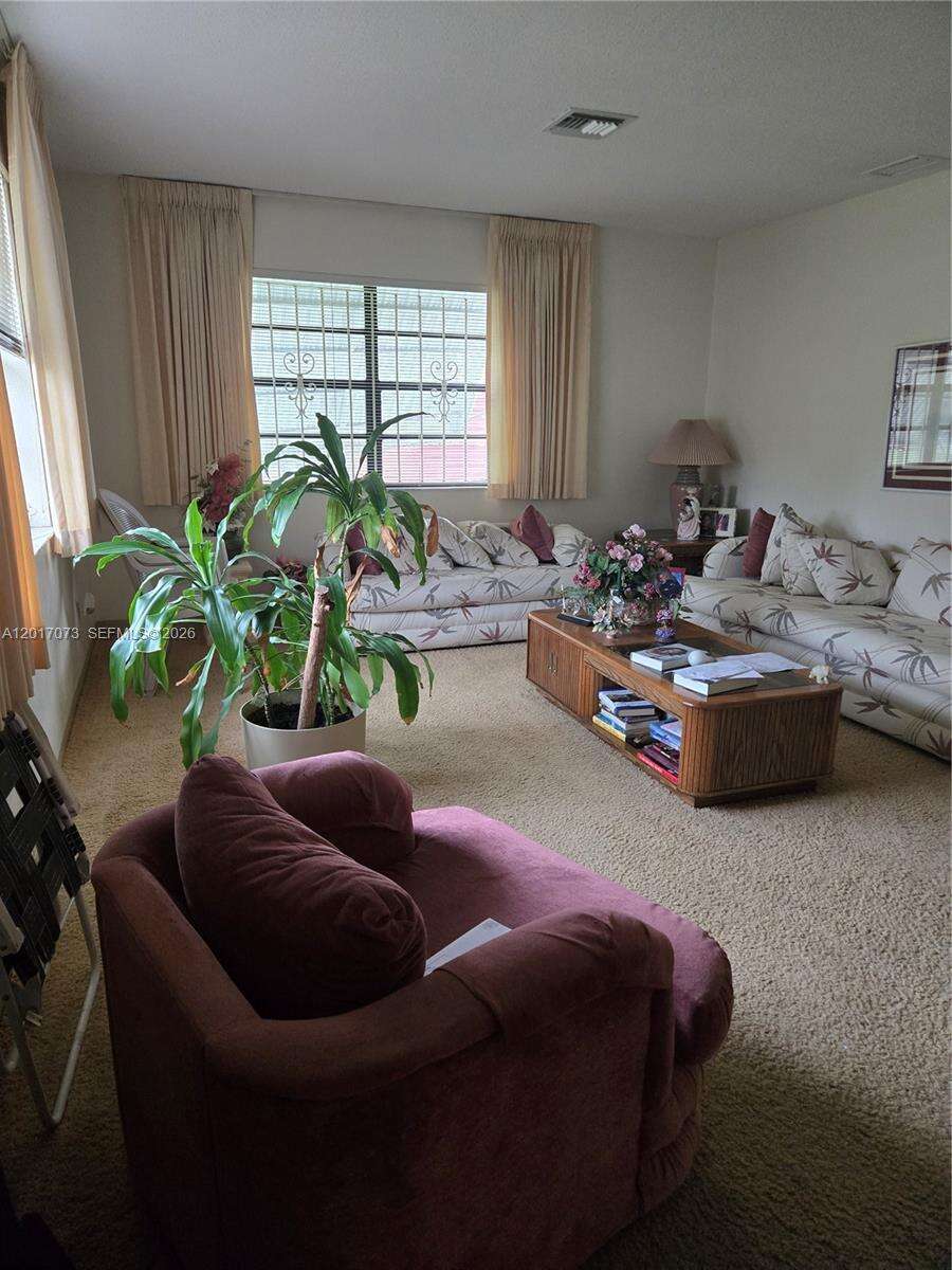 625 9th Ct, Hallandale Beach, FL 33009 - For Sale photo 9