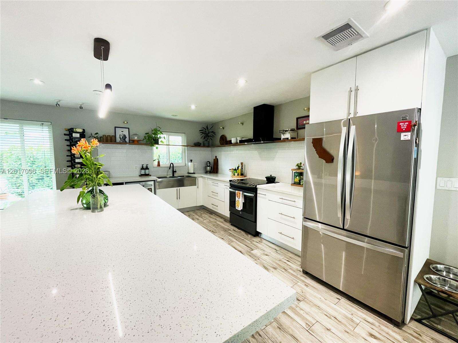 1059 Washington St, Hollywood, FL 33019 | Picture 7