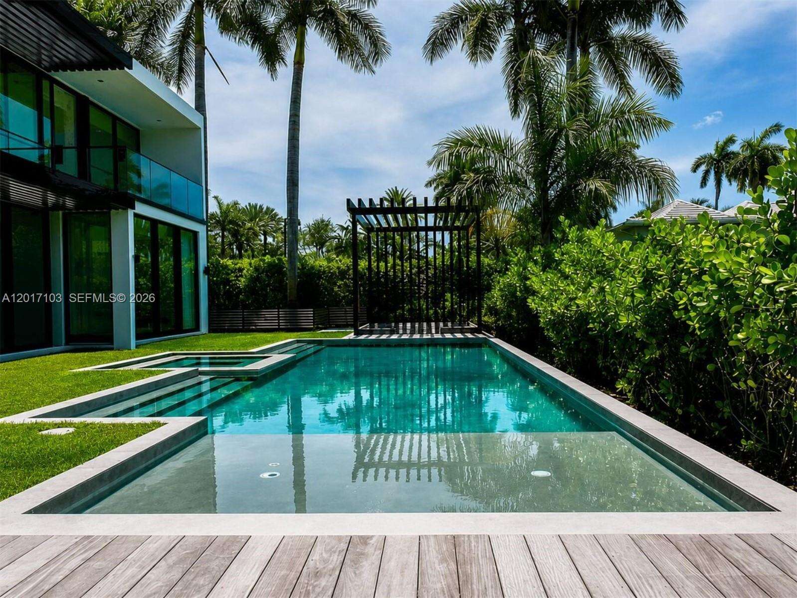 2520 Shelter Ave, Miami Beach, FL 33140 - For Sale photo 2
