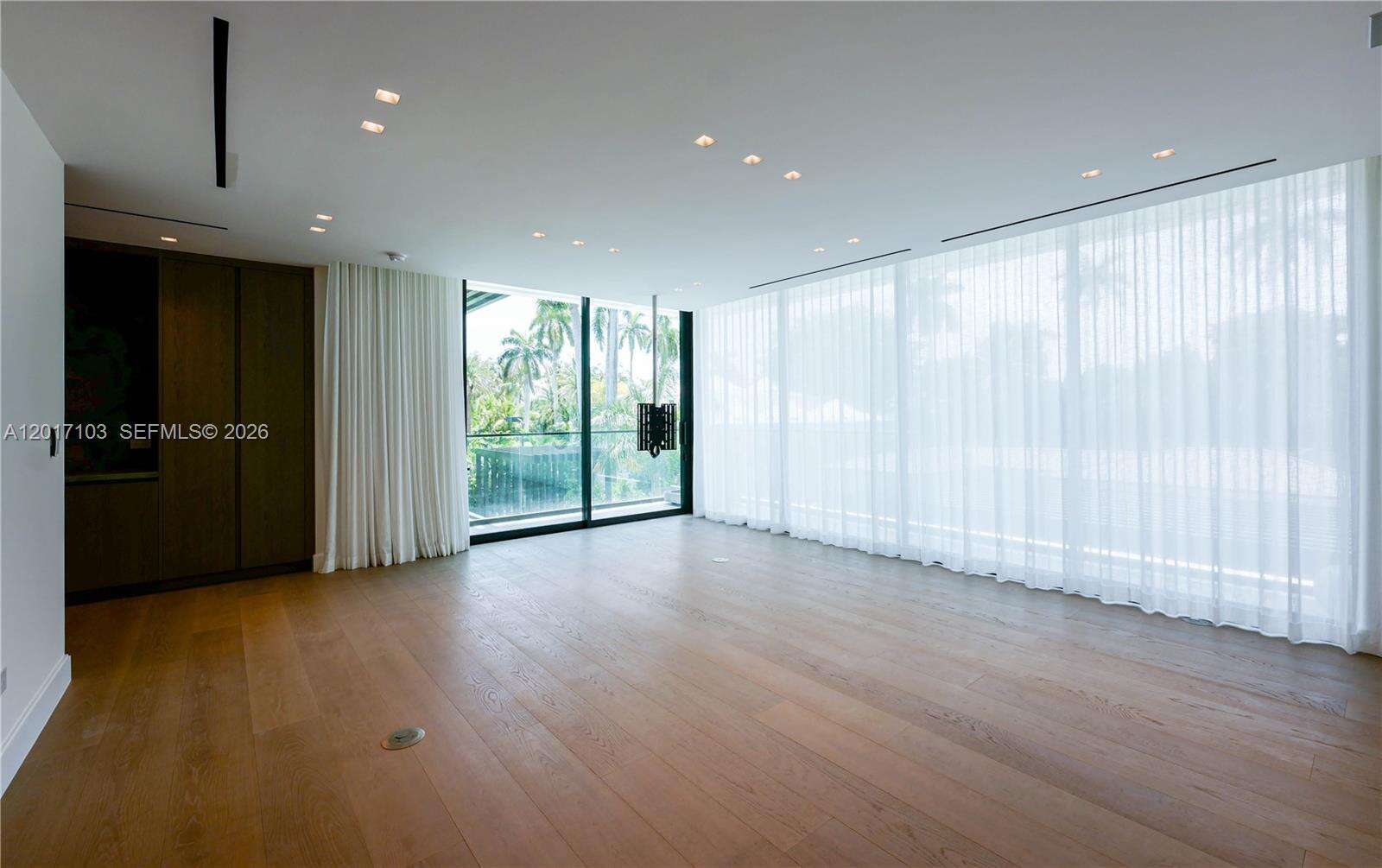 2520 Shelter Ave, Miami Beach, FL 33140 - For Sale photo 20