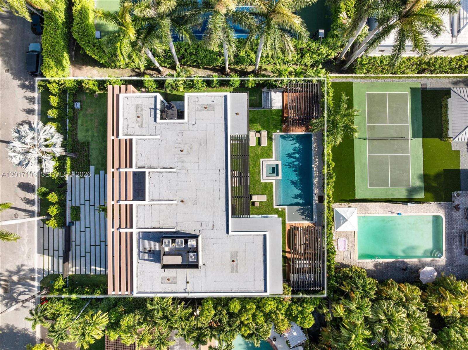 2520 Shelter Ave, Miami Beach, FL 33140 - For Sale photo 48