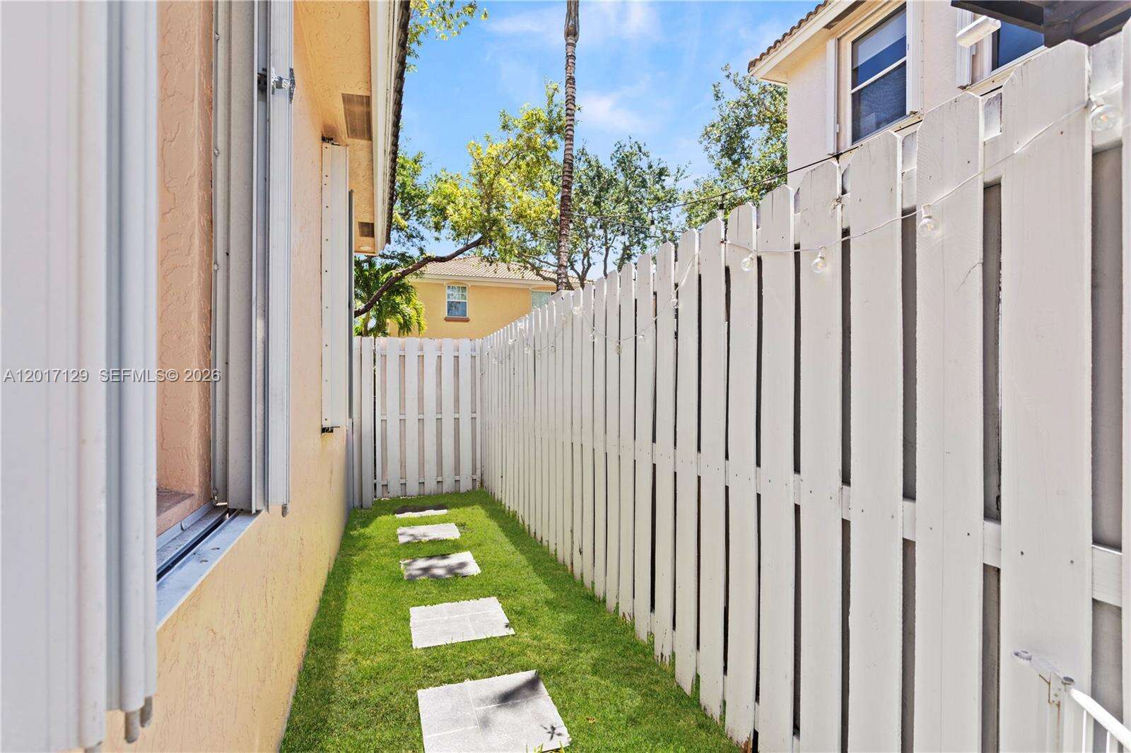 1240 Grant St, Hollywood, FL 33019 - For Sale photo 23