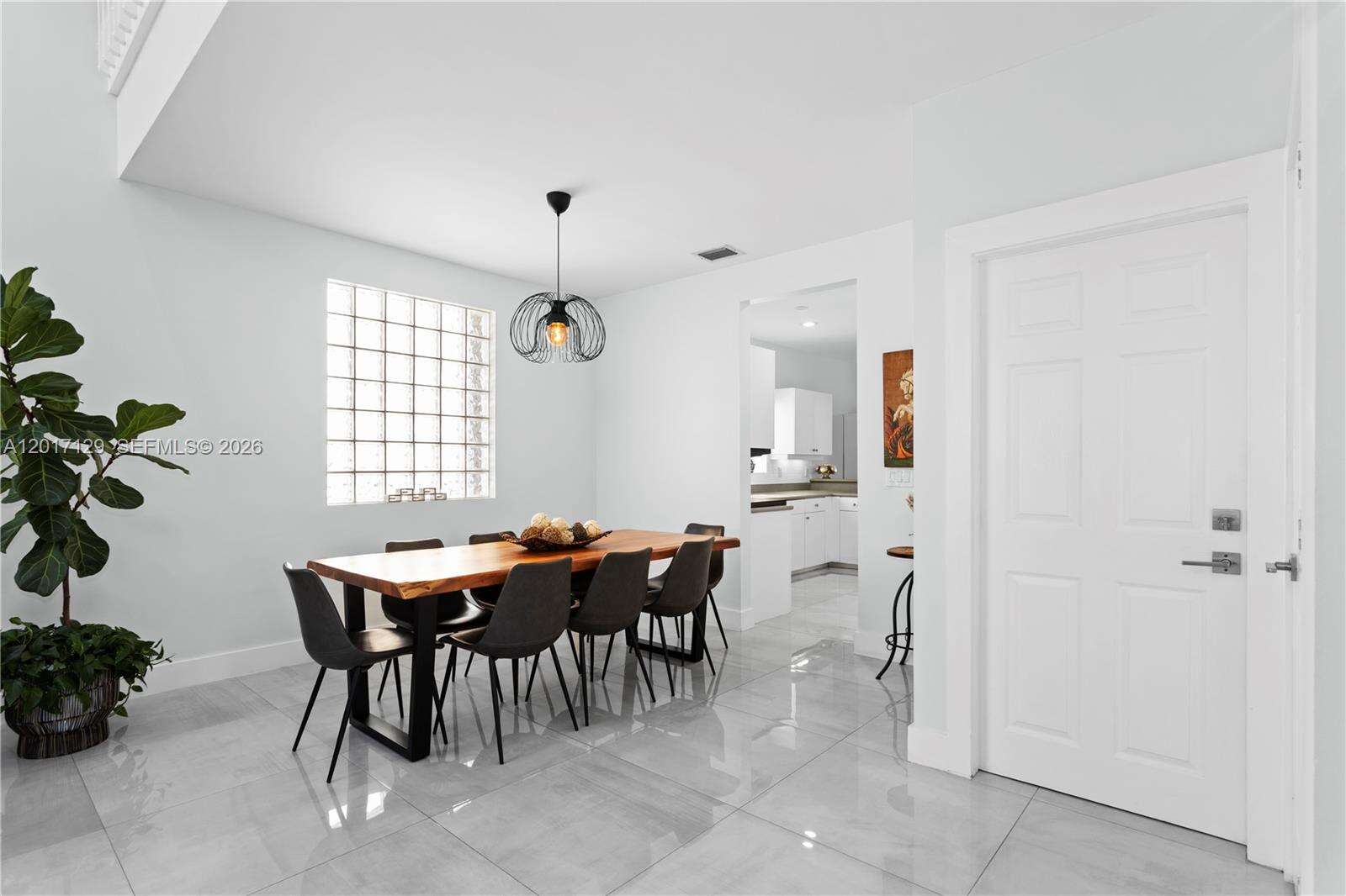 1240 Grant St, Hollywood, FL 33019 - For Sale photo 8