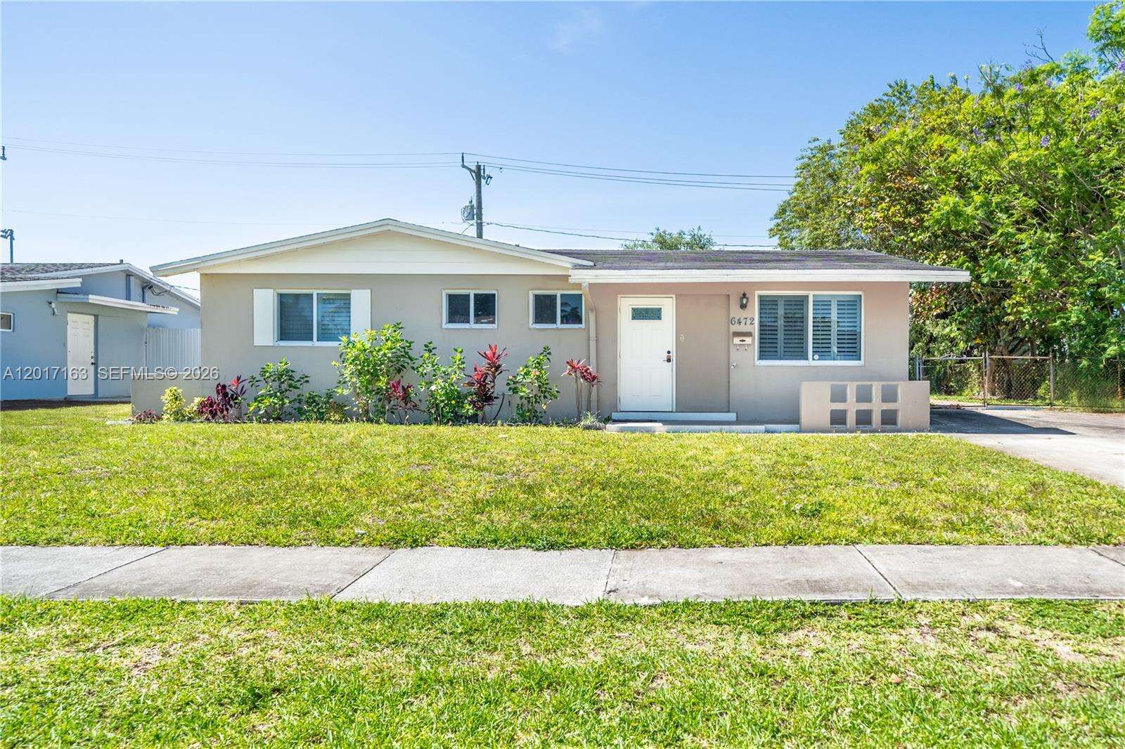6472 Pierce St, Hollywood, FL 33024 - For Sale photo 2