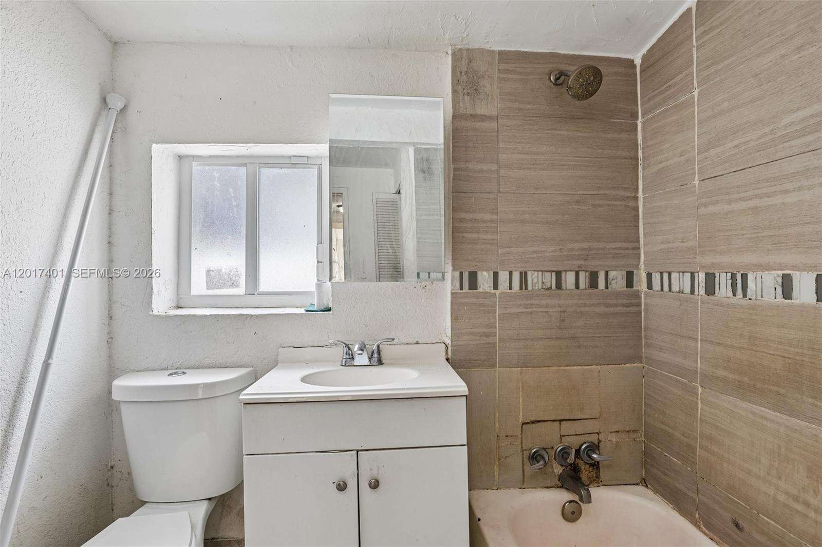 1945 86th St, Miami, FL 33147 - For Sale photo 11