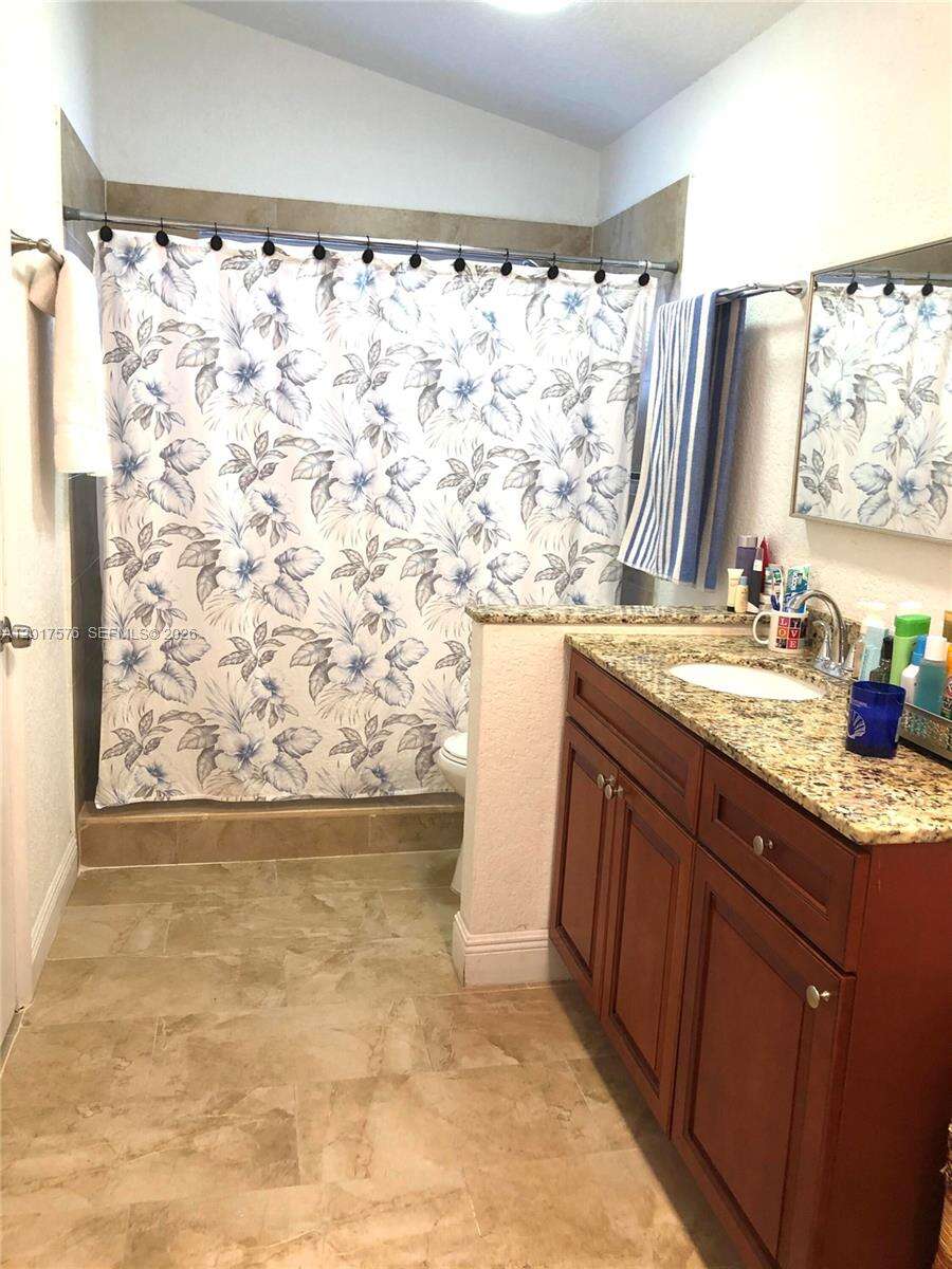 15481 155th Ter, Miami, FL 33187 - For Sale photo 15