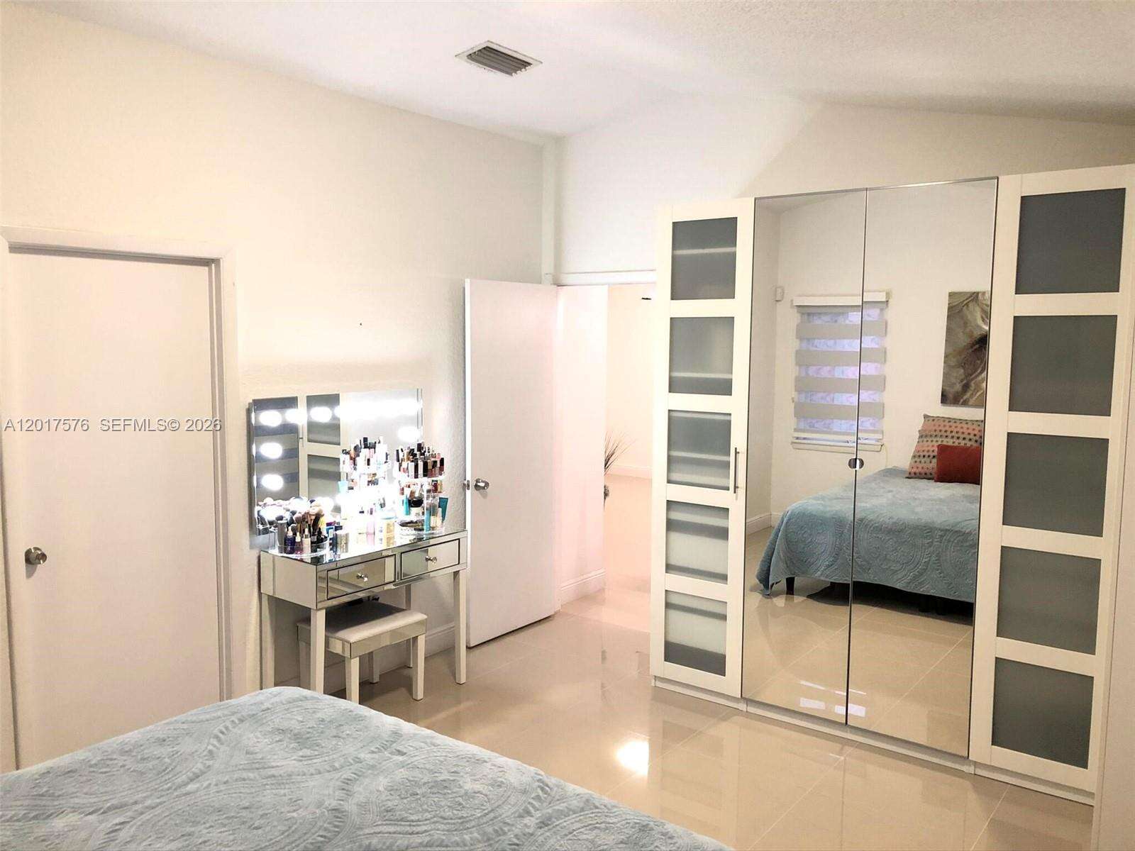 15481 155th Ter, Miami, FL 33187 - For Sale photo 28