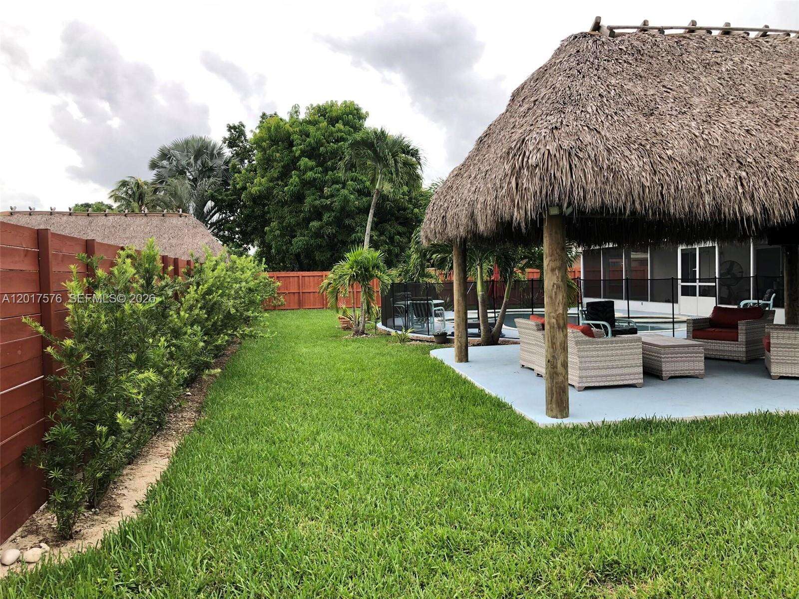 15481 155th Ter, Miami, FL 33187 - For Sale photo 5