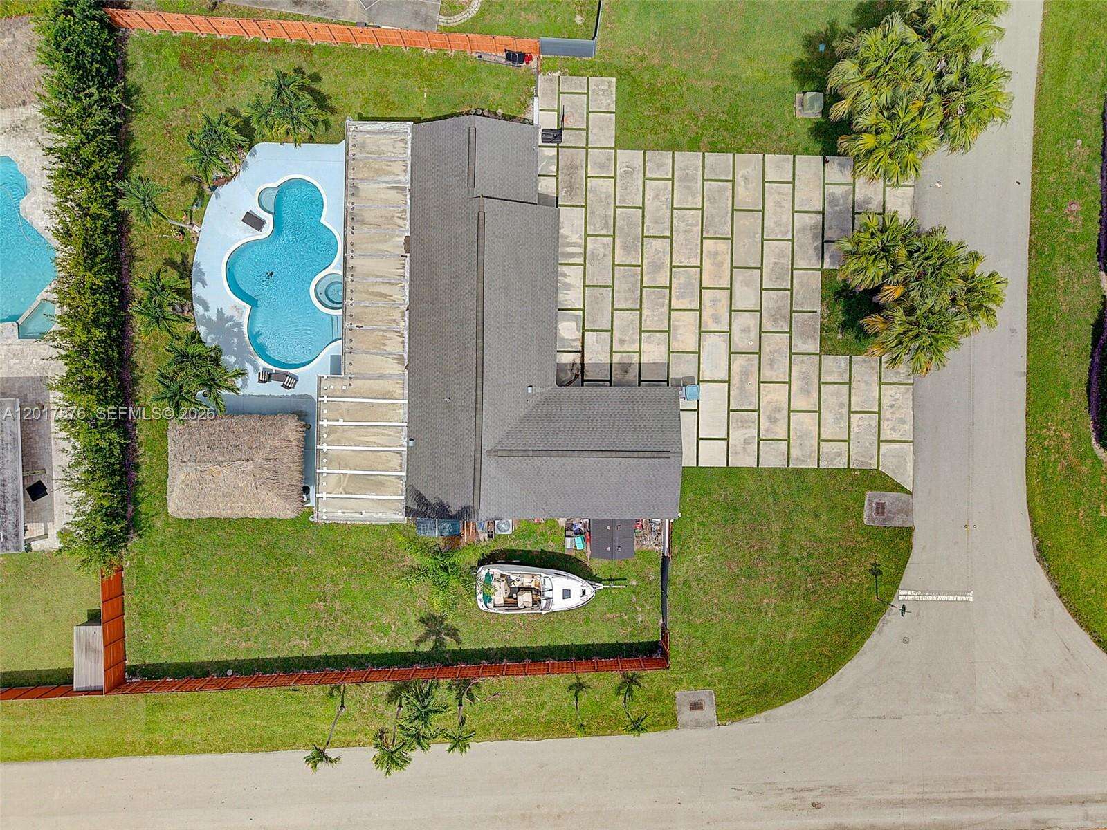 15481 155th Ter, Miami, FL 33187 - For Sale photo 43
