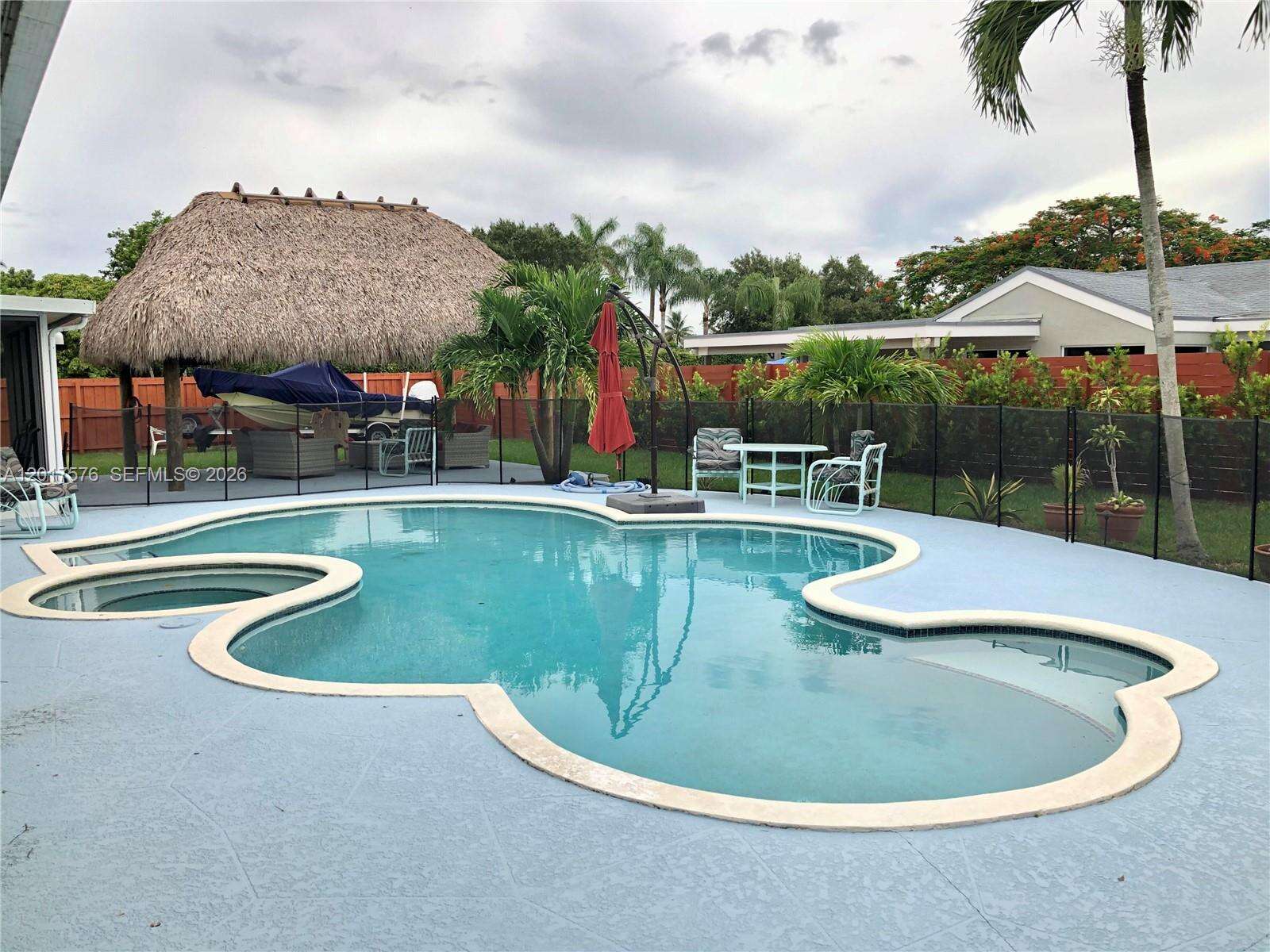 15481 155th Ter, Miami, FL 33187 - For Sale photo 9