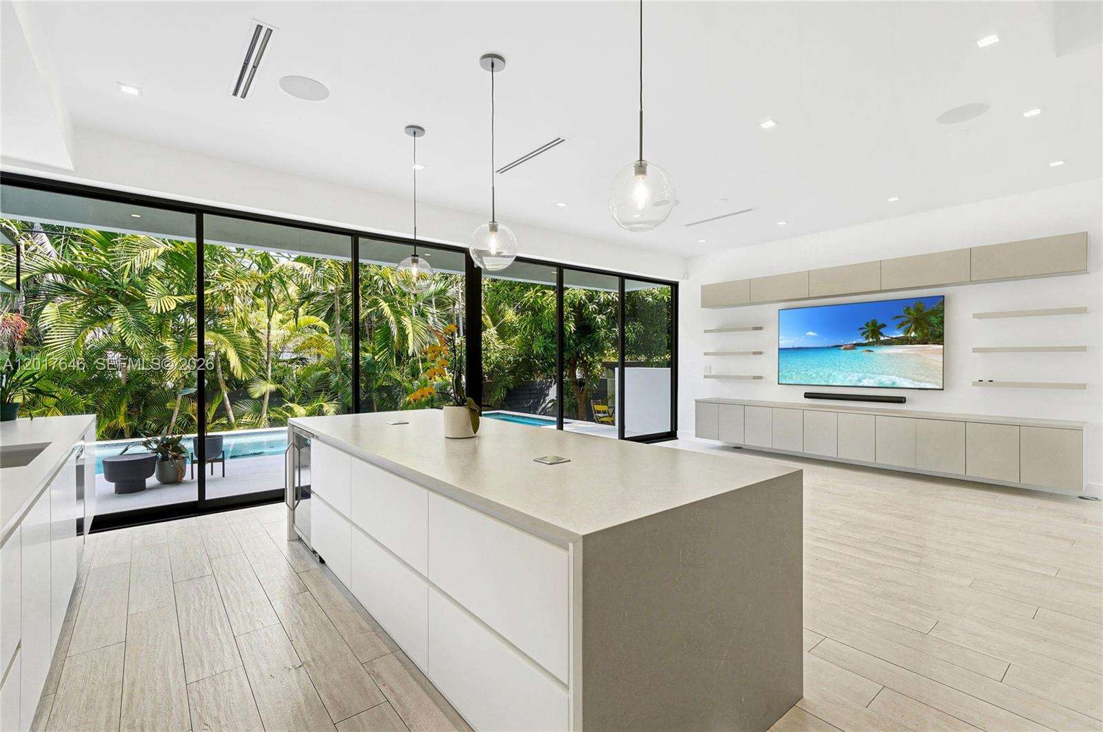 1311 Bay Dr, Miami Beach, FL 33141 | Picture 17