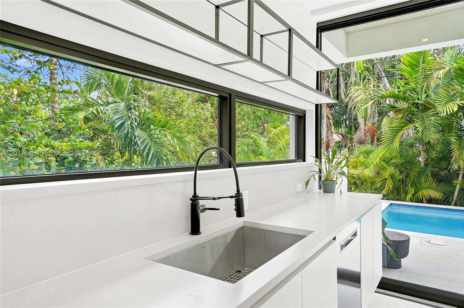 1311 Bay Dr, Miami Beach, FL 33141 | Picture 20