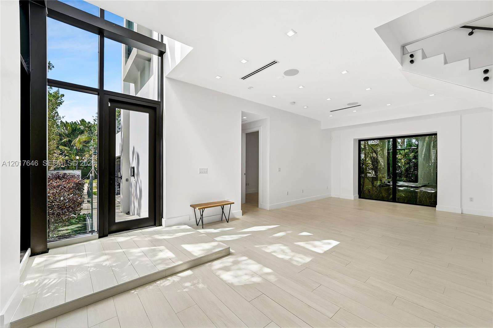 1311 Bay Dr, Miami Beach, FL 33141 | Picture 3