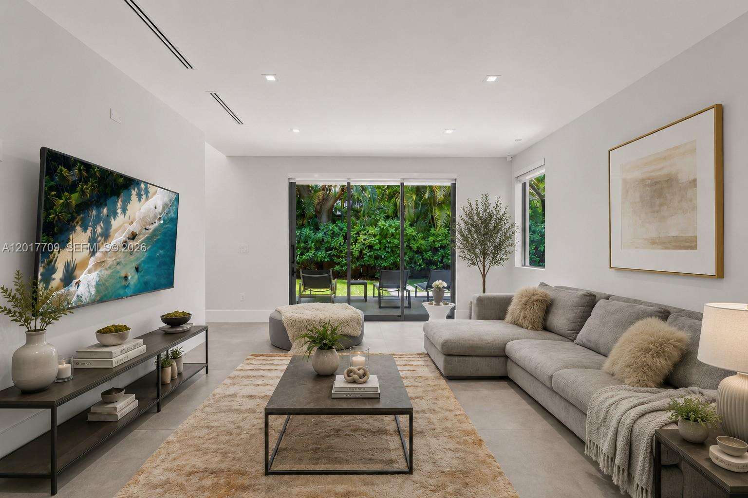 10 Samana Dr, Miami, FL 33133 - For Sale photo 9