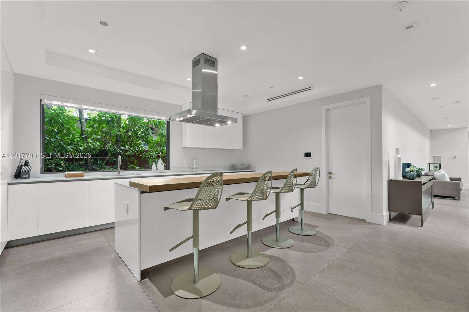 10 Samana Dr, Miami, FL 33133 - For Sale photo 10