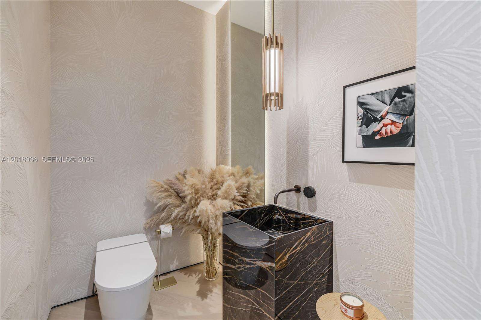 1092 Venetian Dr, Miami, FL 33139 - For Sale photo 14