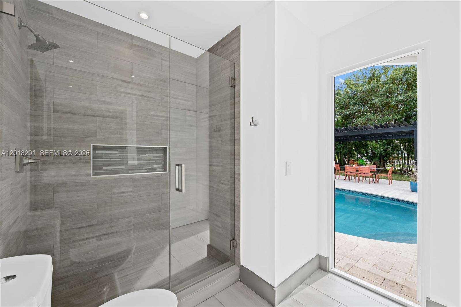 2711 Mayan Dr, Fort Lauderdale, FL 33316 - For Sale photo 18