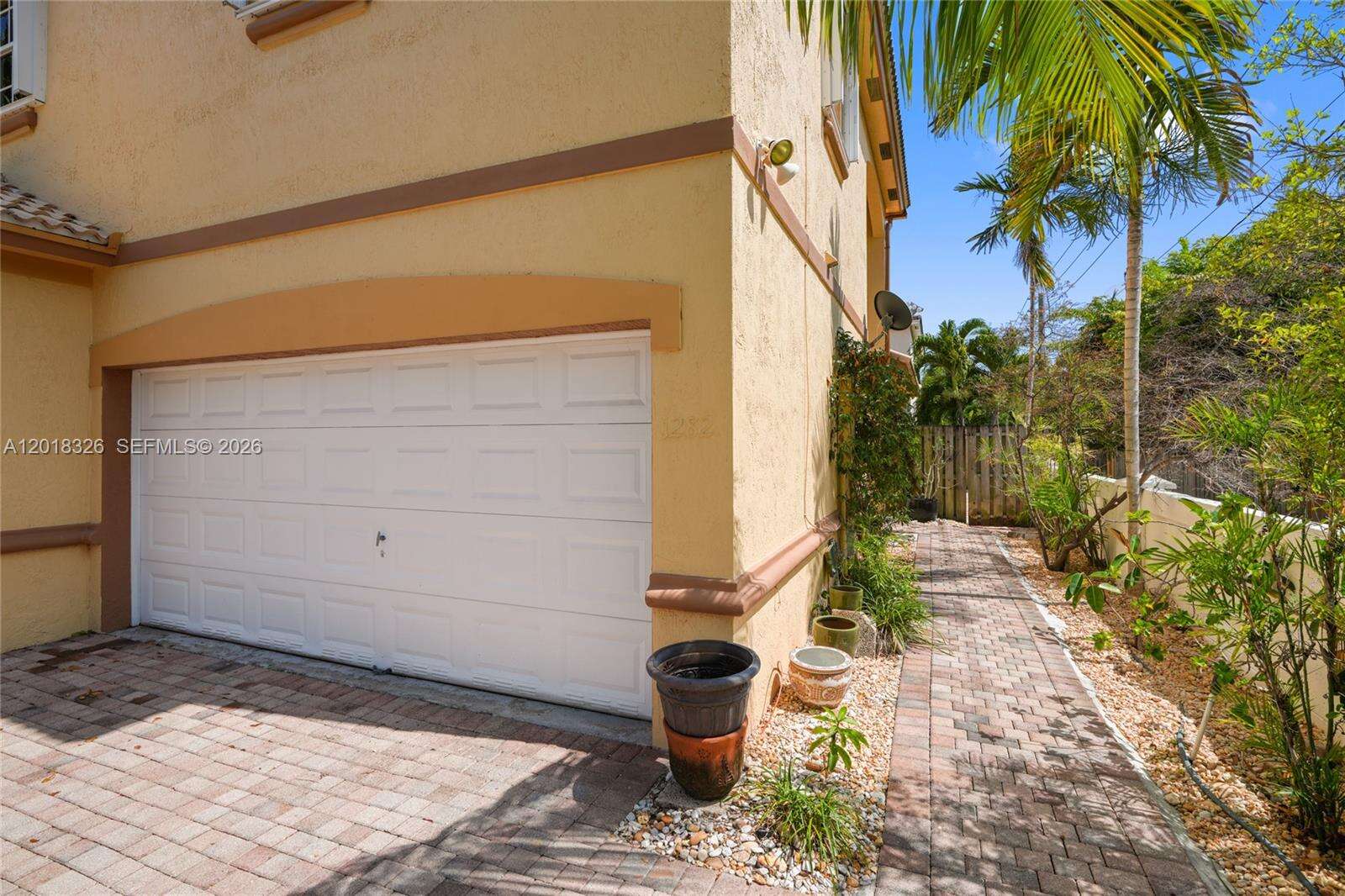 1282 Grant Ct, Hollywood, FL 33019 - For Sale photo 37