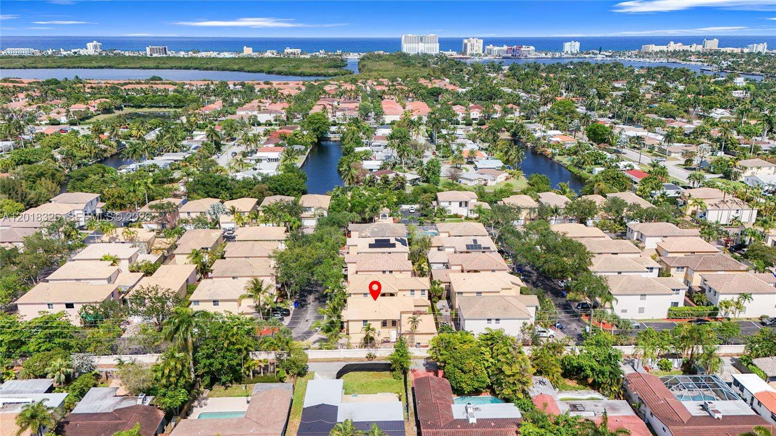 1282 Grant Ct, Hollywood, FL 33019 - For Sale photo 51