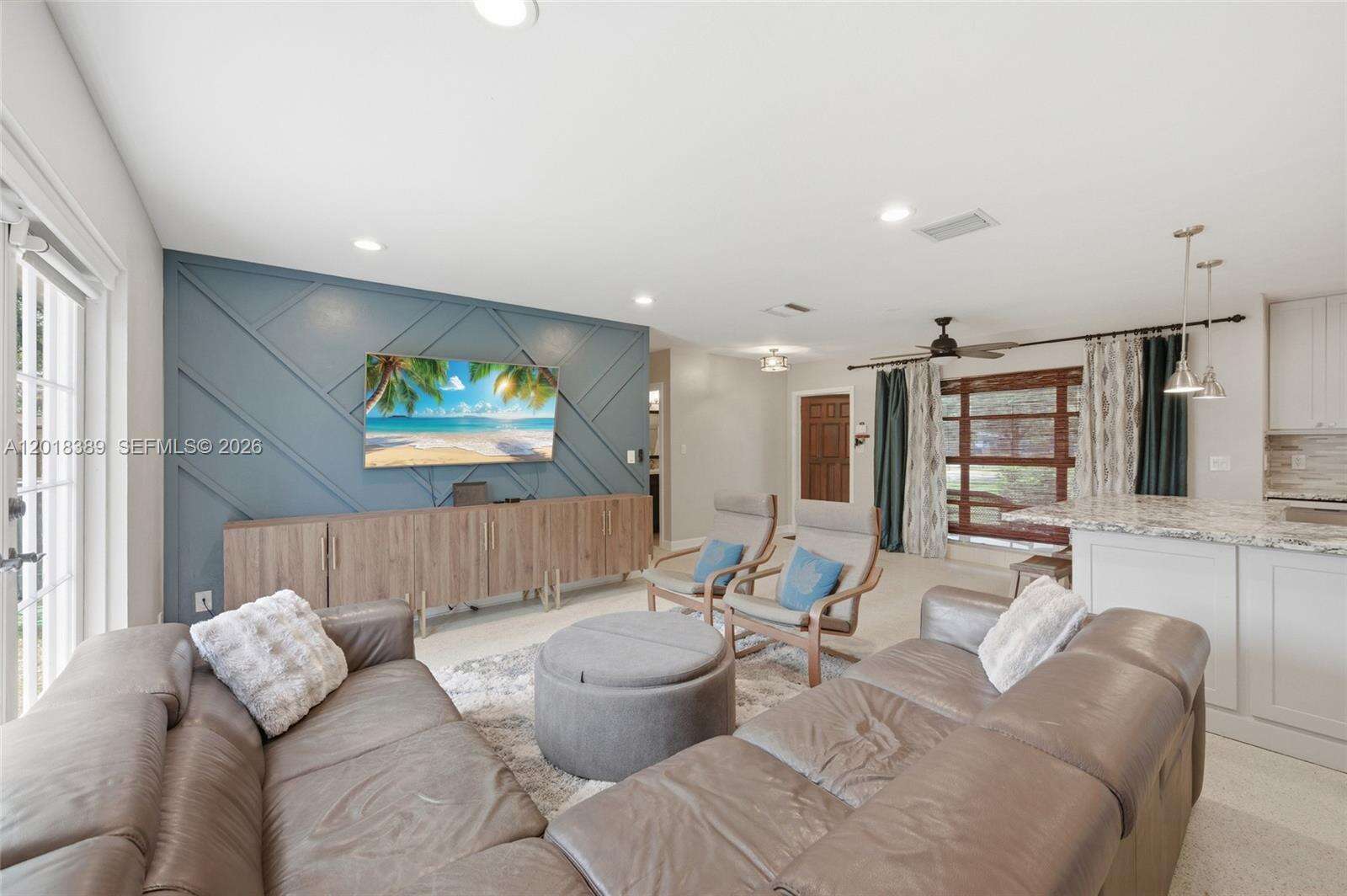 109 57th Ave, Hollywood, FL 33023 - For Sale photo 11