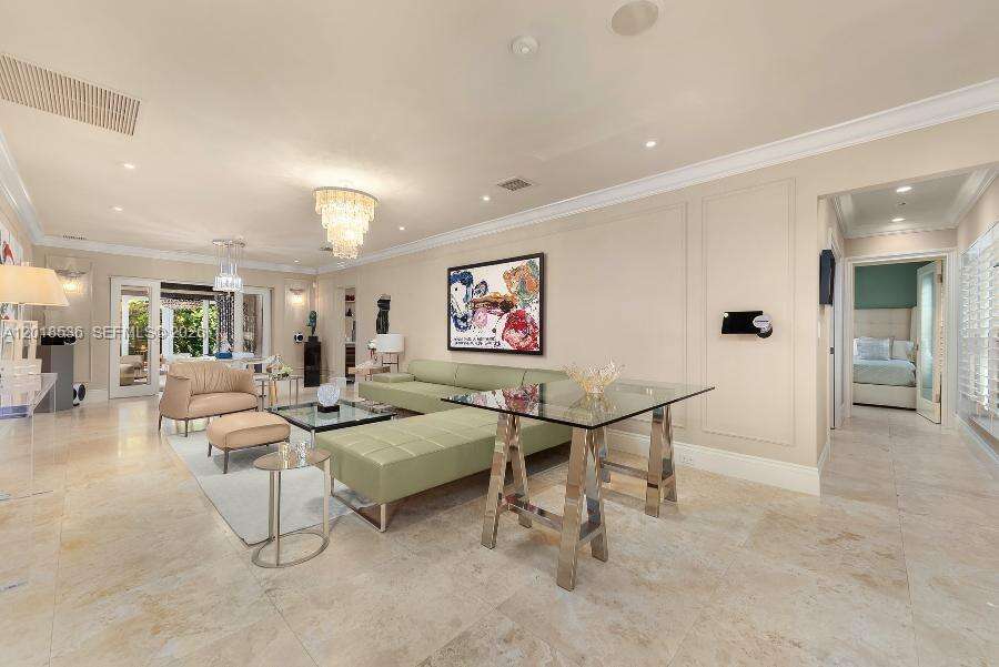 830 Dilido Dr, Miami Beach, FL 33139 - For Sale photo 2
