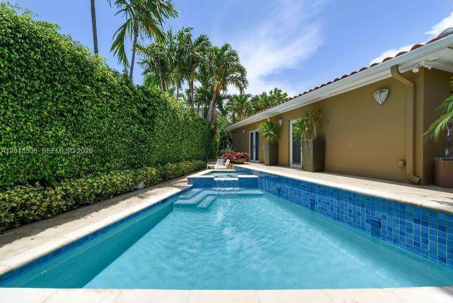 830 Dilido Dr, Miami Beach, FL 33139 - For Sale photo 6