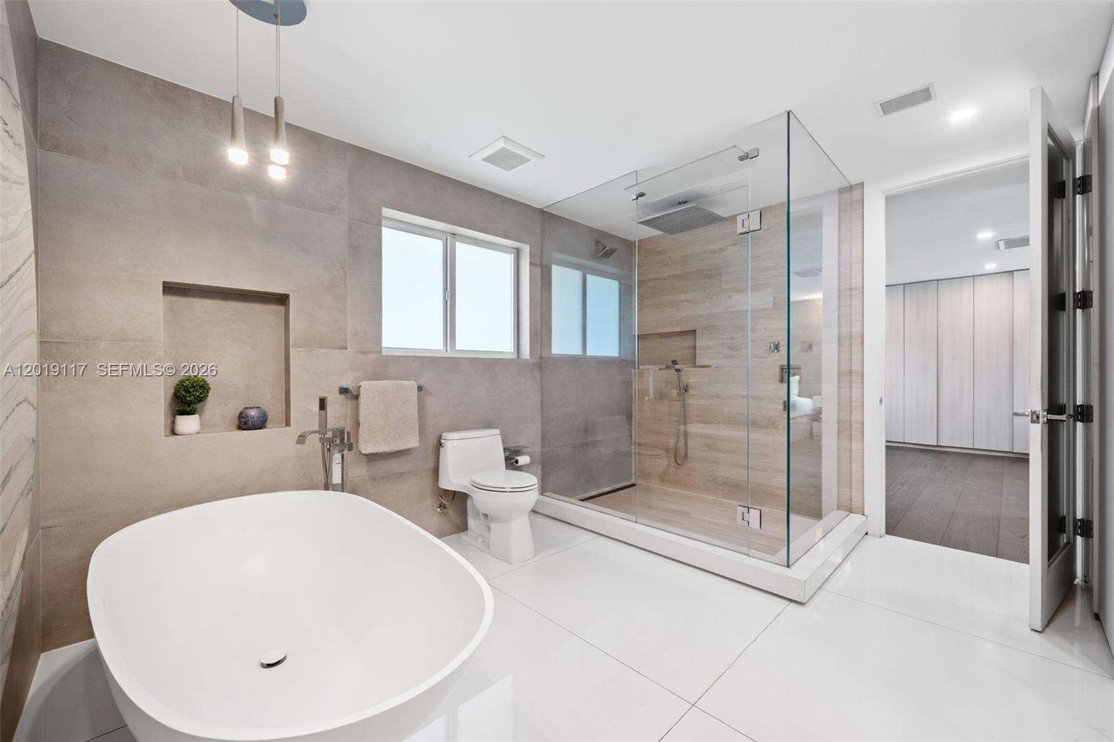 3748 Prairie Ave, Miami Beach, FL 33140 - For Sale photo 23