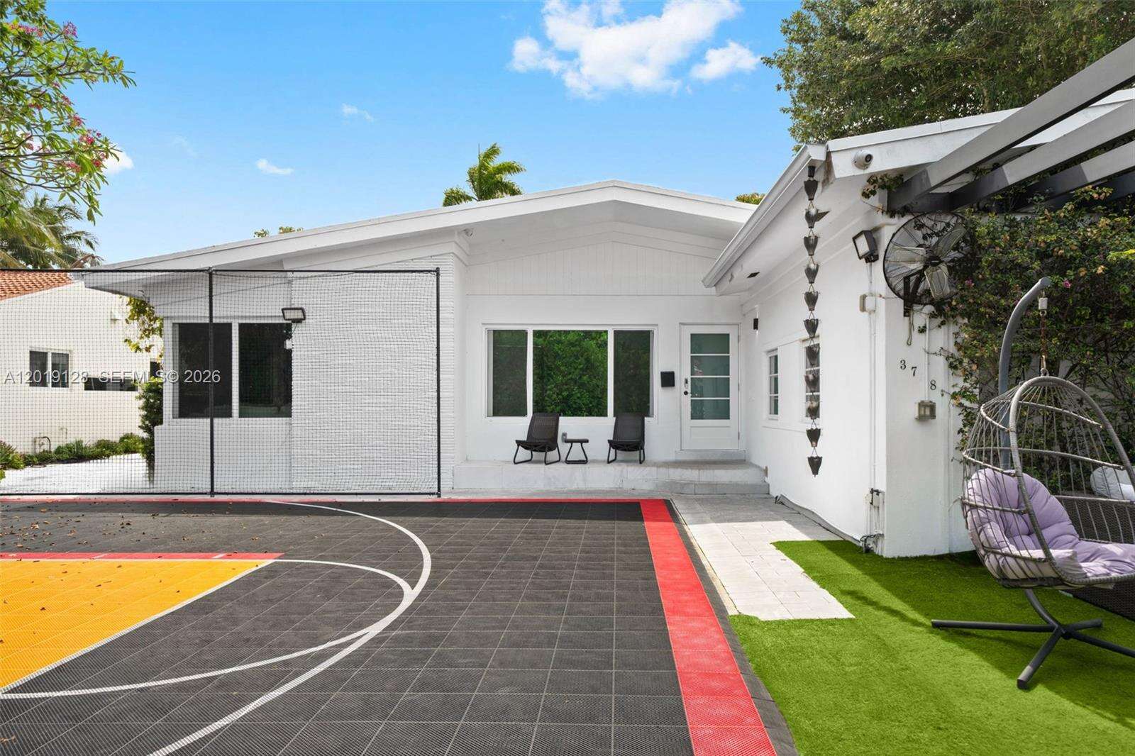 3758 Prairie Ave, Miami Beach, FL 33140 - For Sale photo 3