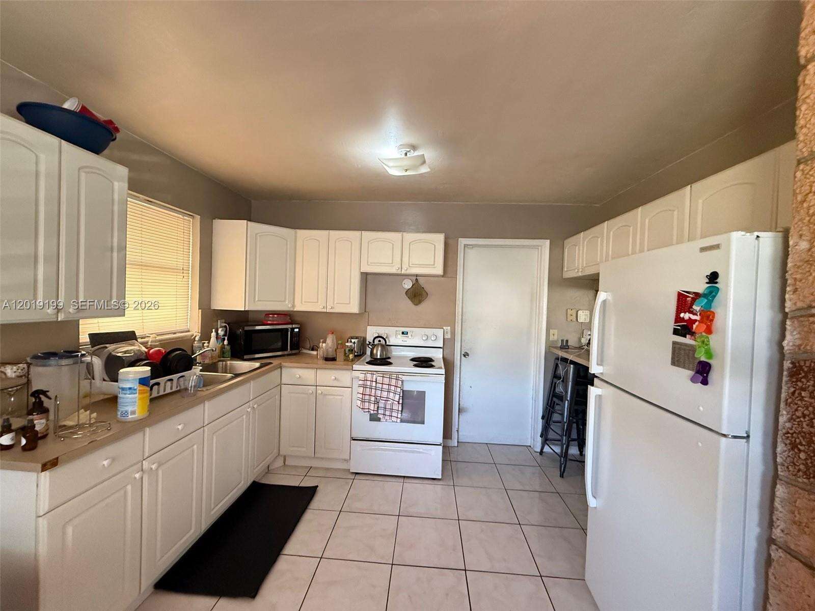 628 3rd Ct, Hallandale Beach, FL 33009 | Picture 2
