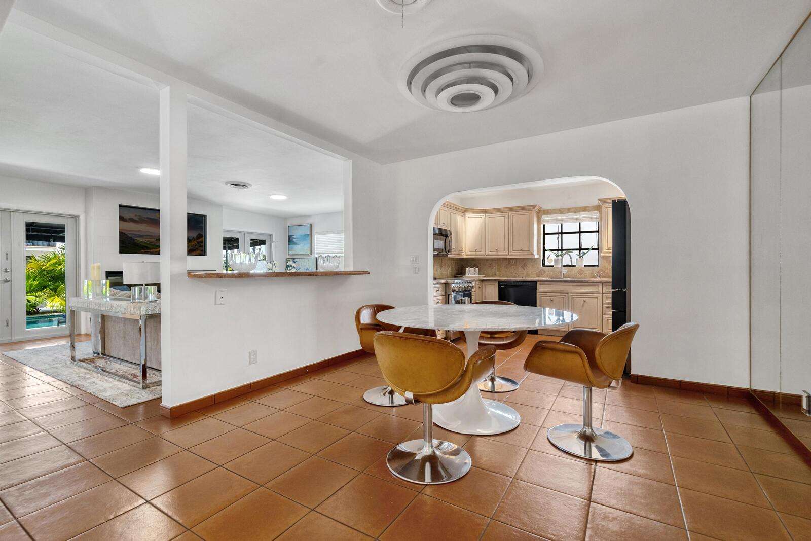 325 Coconut Isle, Fort Lauderdale, FL 33301 - For Sale photo 17