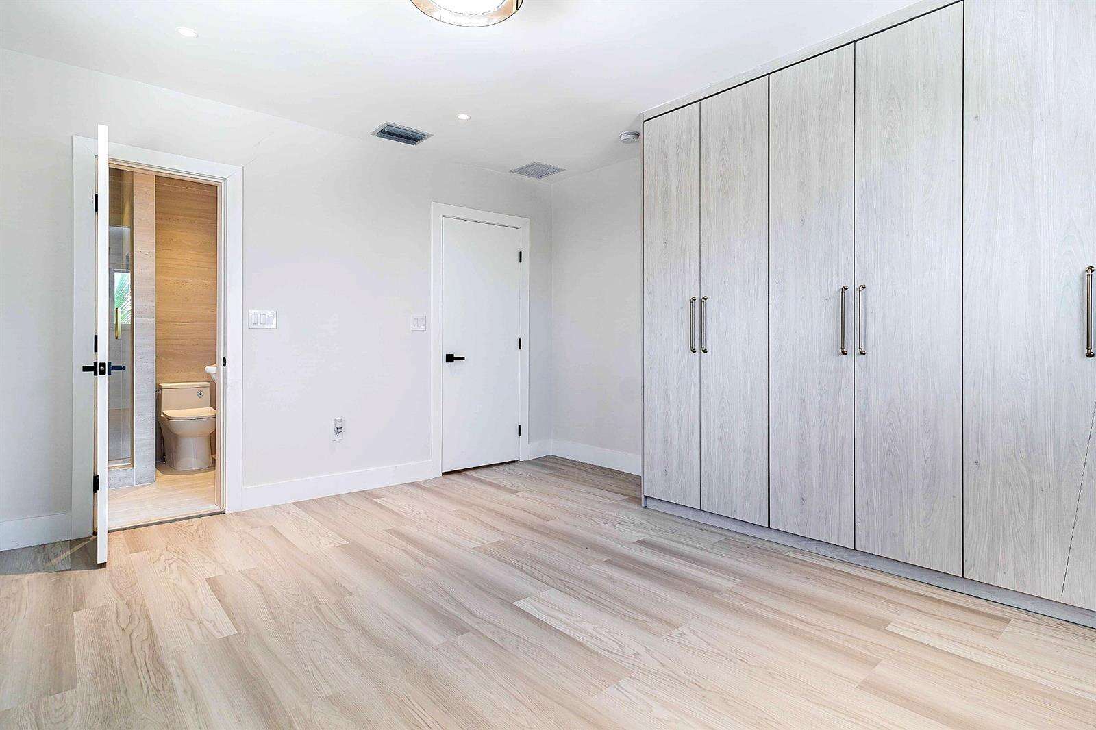 3341 170th, North Miami Beach, FL 33160 - For Sale photo 28