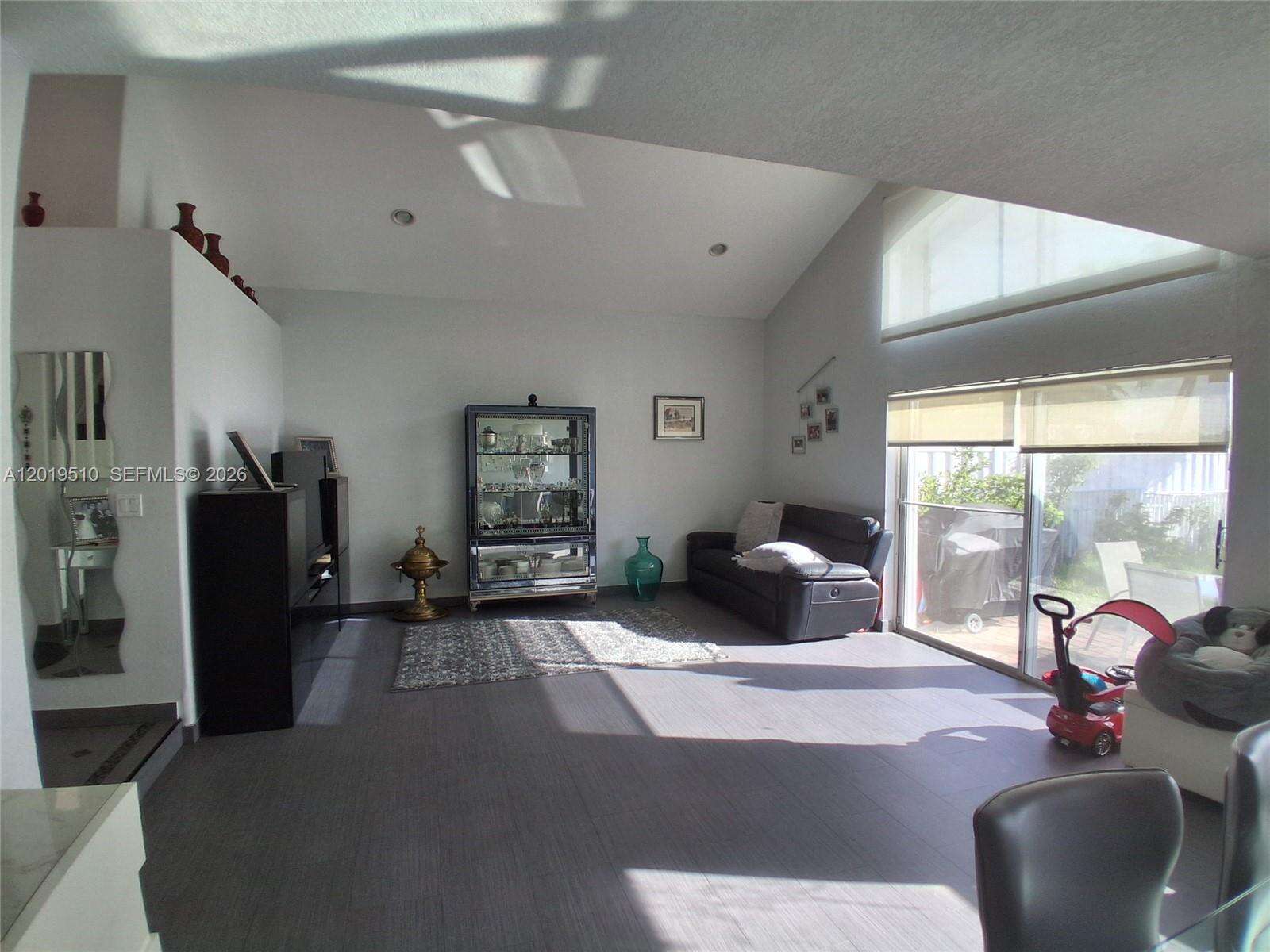 5245 38th Ave, Hollywood, FL 33312 - Pending Sale photo 17