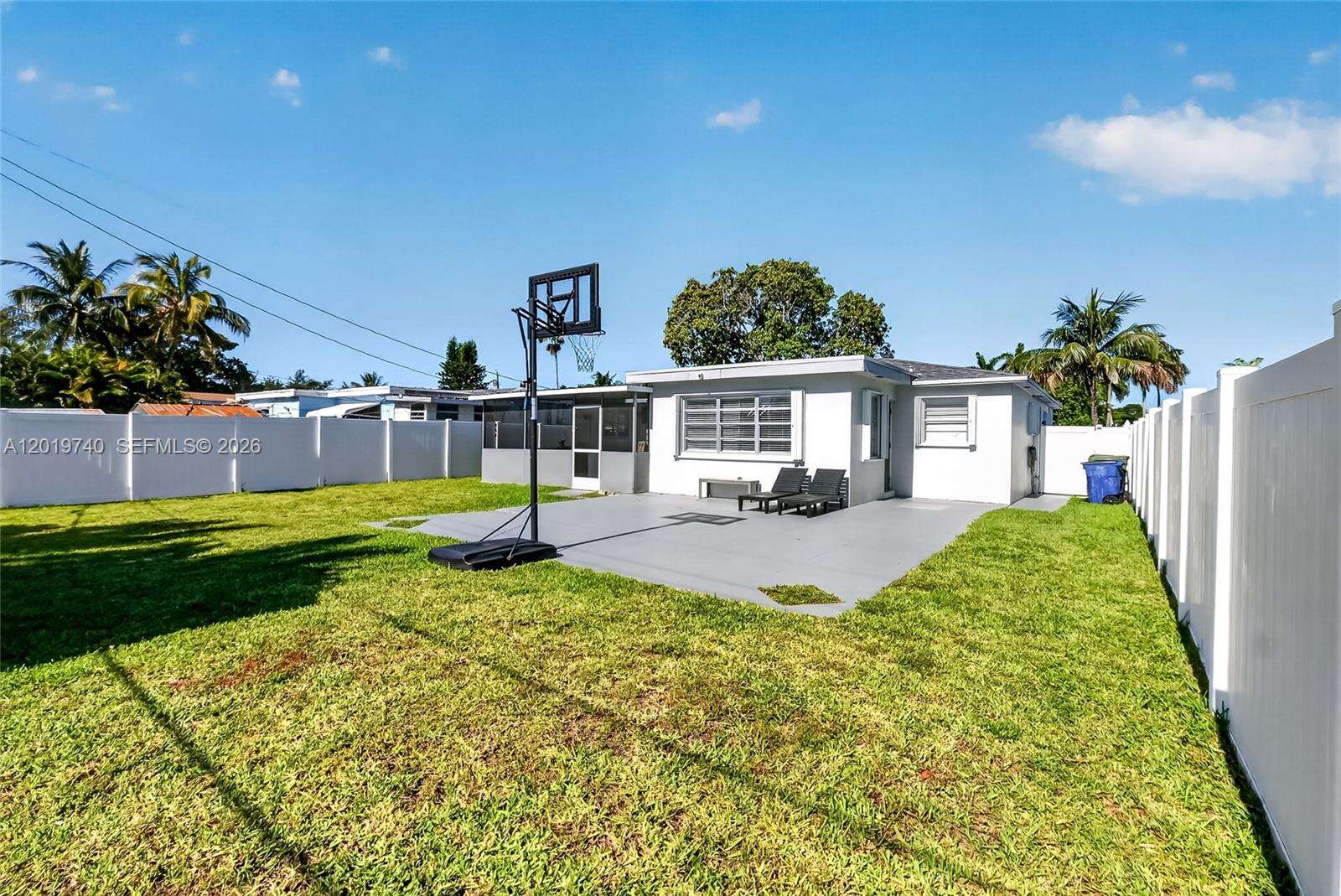 413 5th Ave, Hallandale Beach, FL 33009 - Pending Sale photo 27