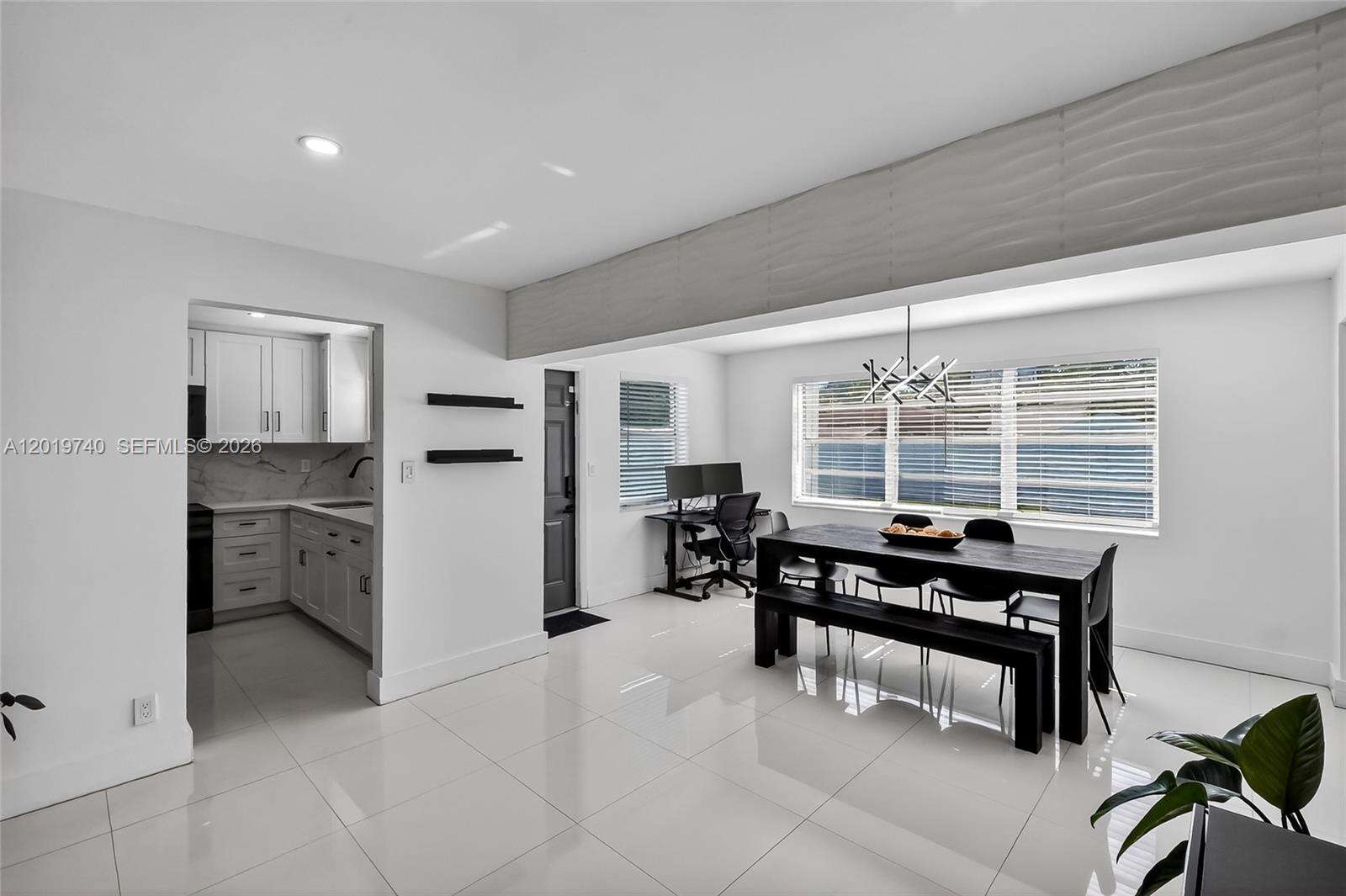 413 5th Ave, Hallandale Beach, FL 33009 - Pending Sale photo 9