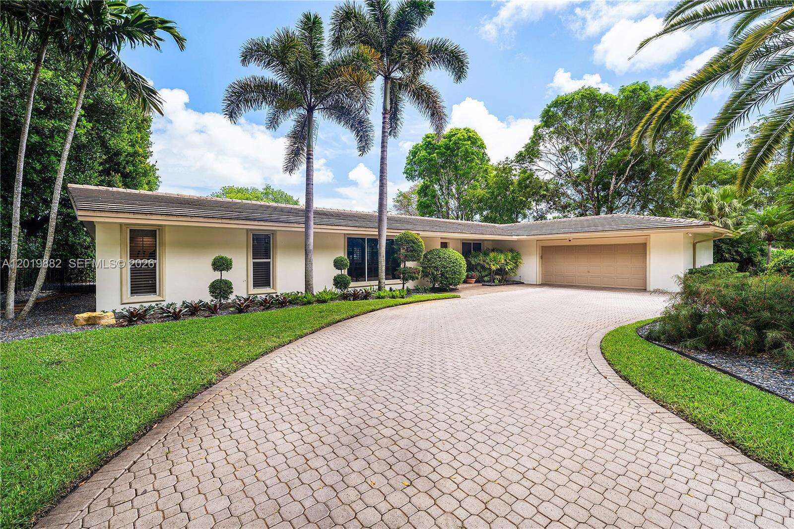 4301 Sanders St, Hollywood, FL 33021 - For Sale photo 2