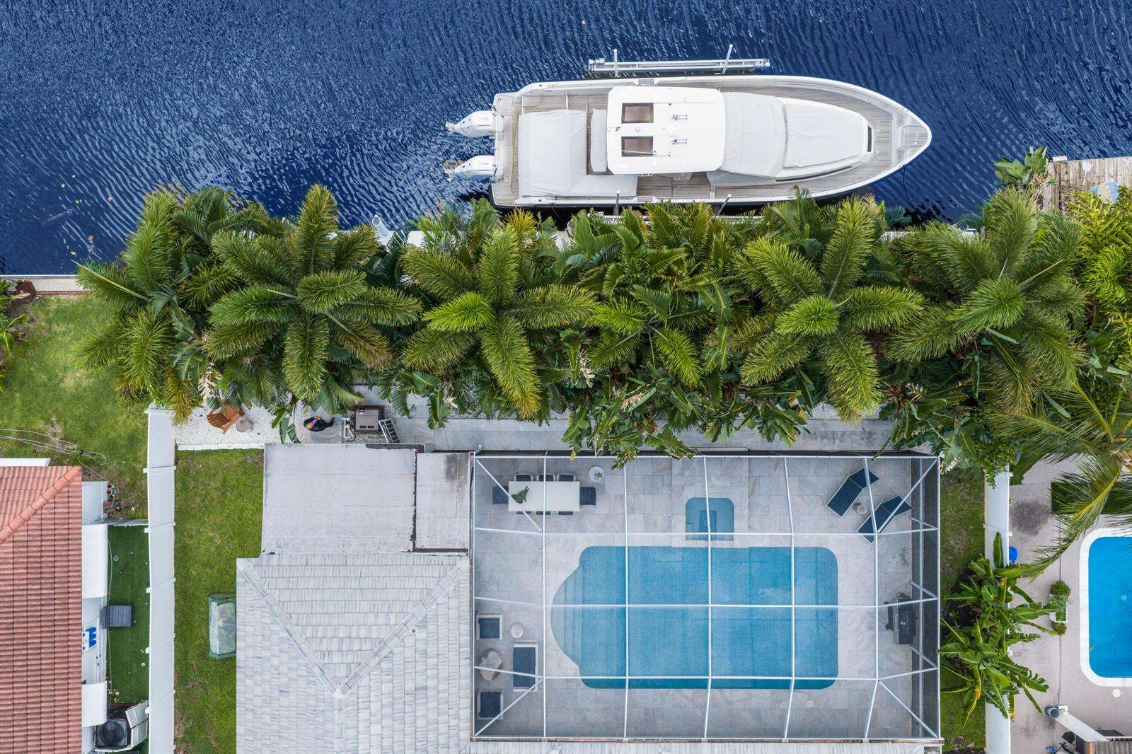 2920 52nd, Fort Lauderdale, FL 33308 - For Sale photo 1