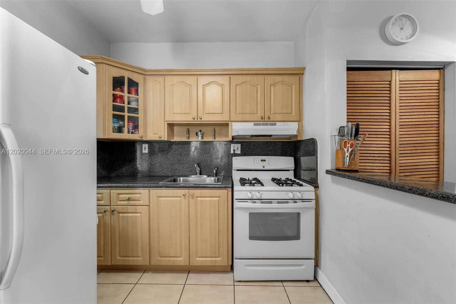 28 48th St, Miami, FL 33137 - For Sale photo 11
