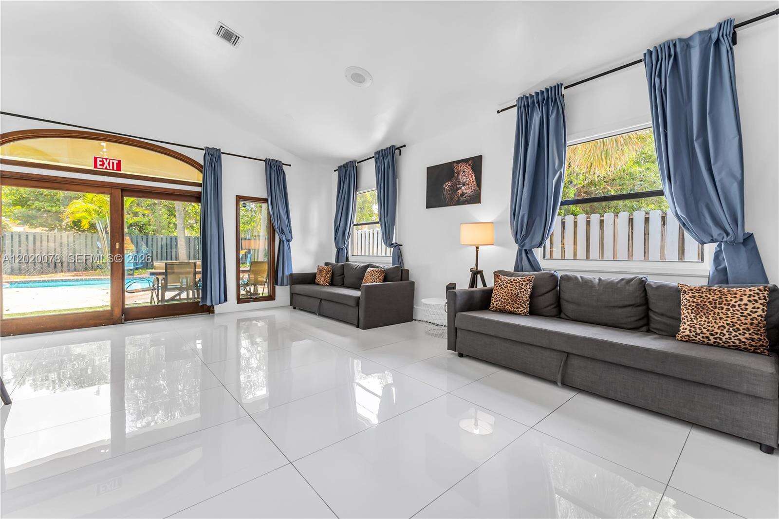 1738 16th Ct, Hollywood, FL 33020 - For Sale photo 20