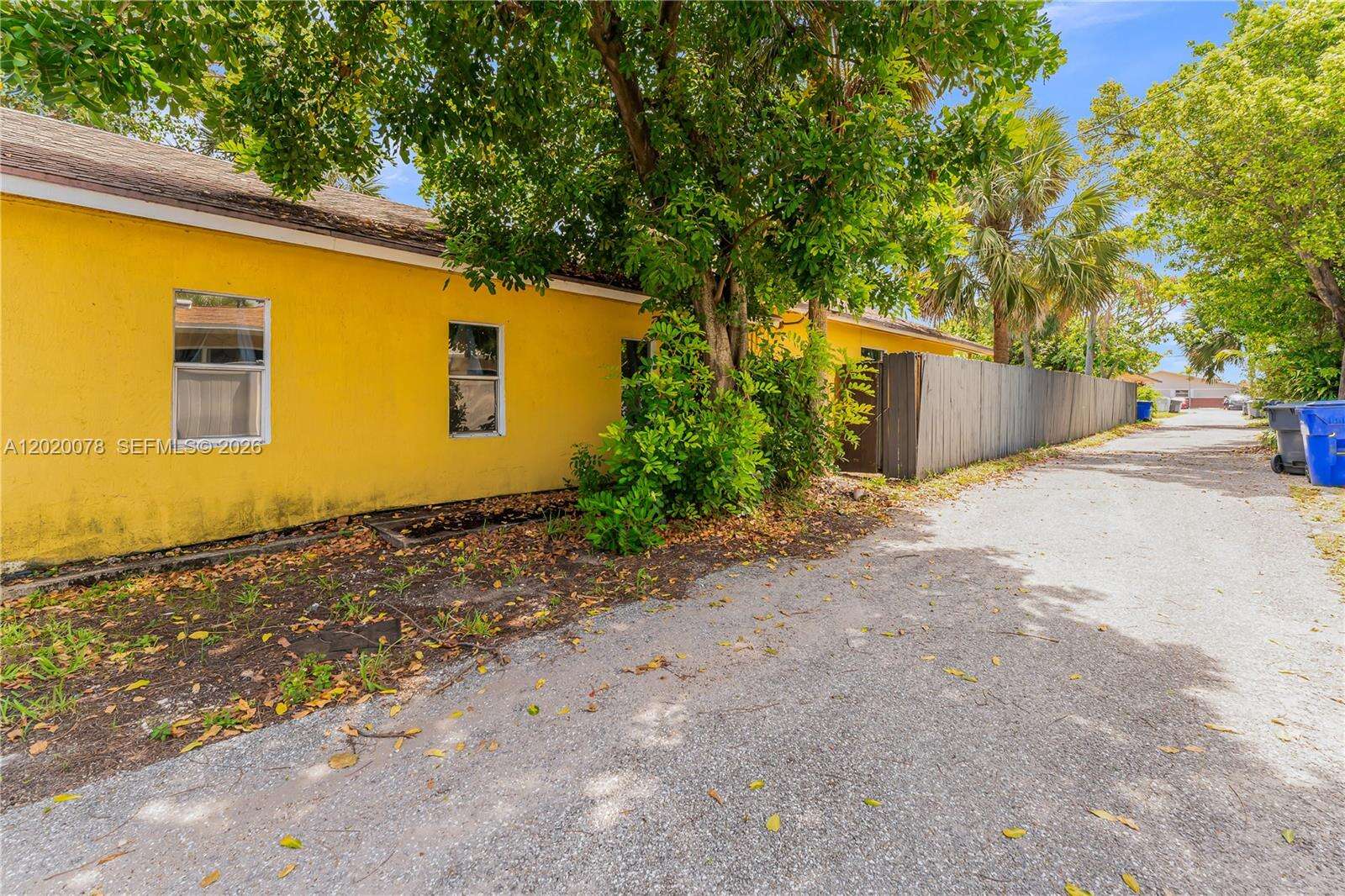 1738 16th Ct, Hollywood, FL 33020 - For Sale photo 39